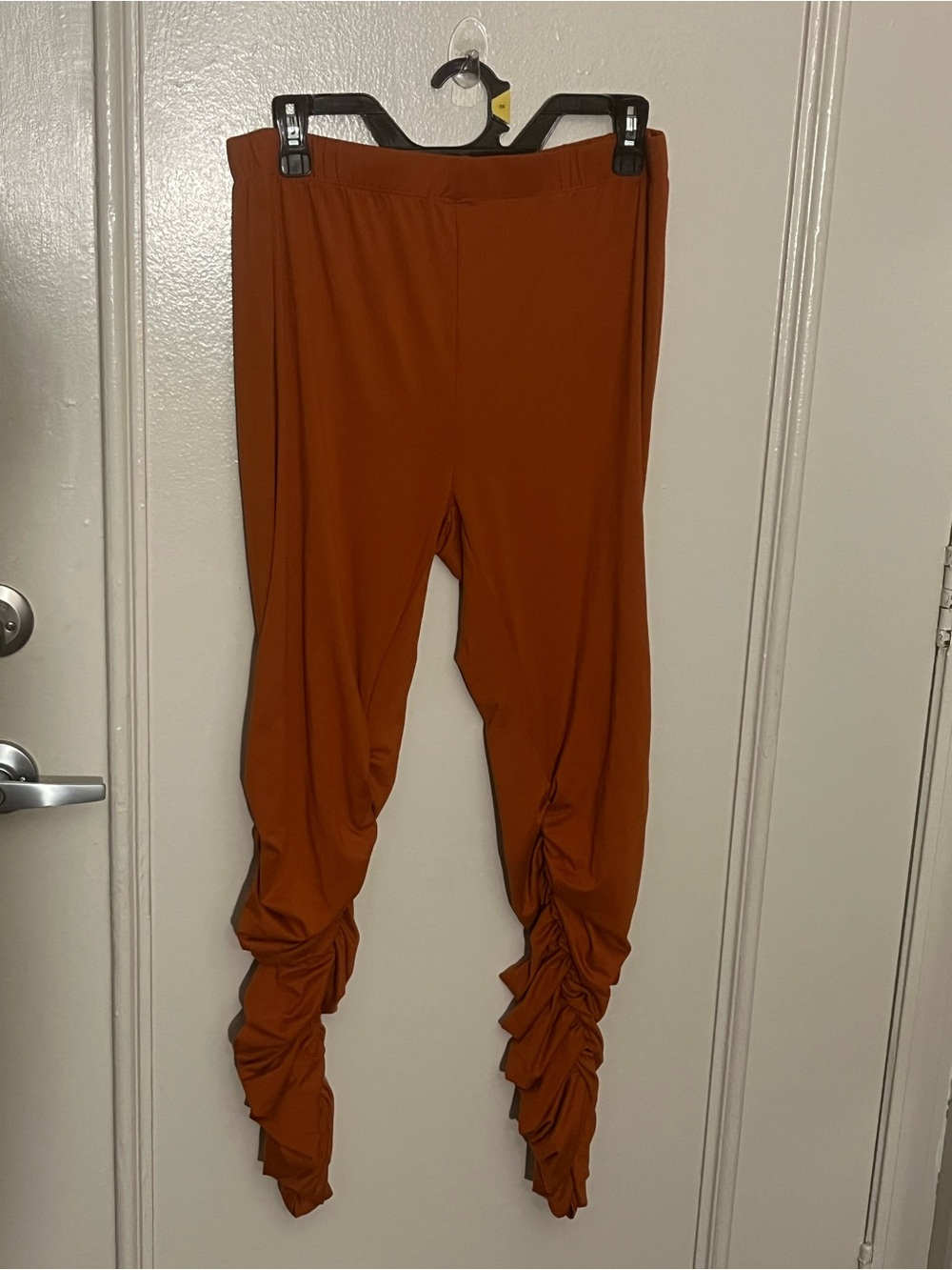 Rust colored Ruched Leggings